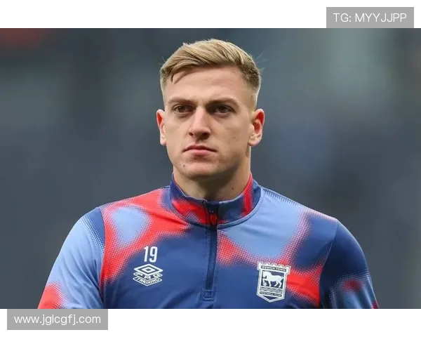 切尔西发布海报热身联赛杯对阵狼队德拉普独自亮相引关注